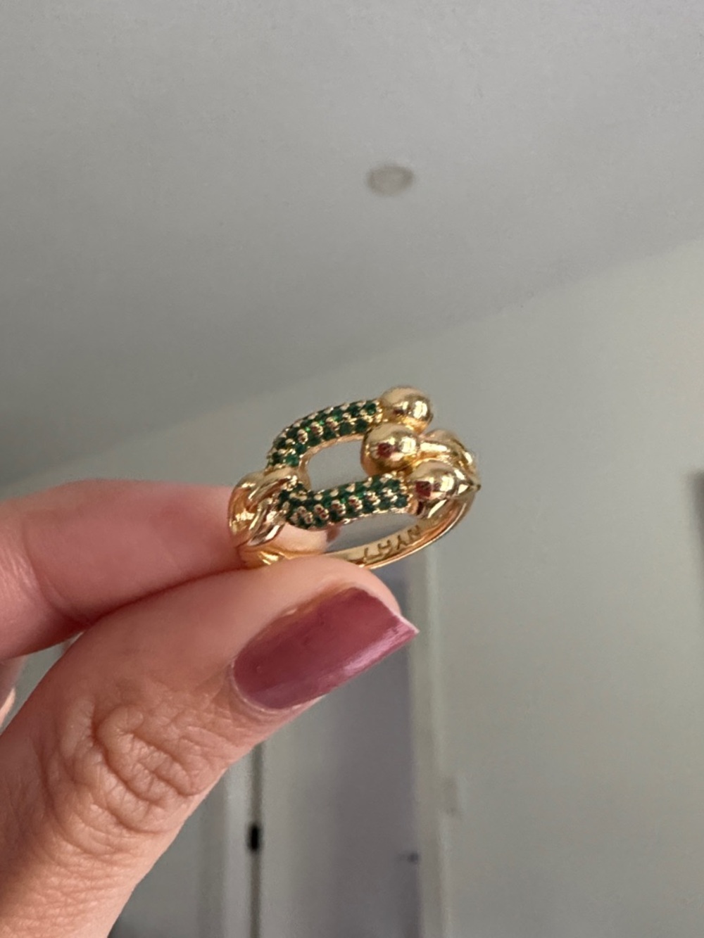 18K Gold plated Green Pavé Link Ring - Women’s Fashion Ring size 7